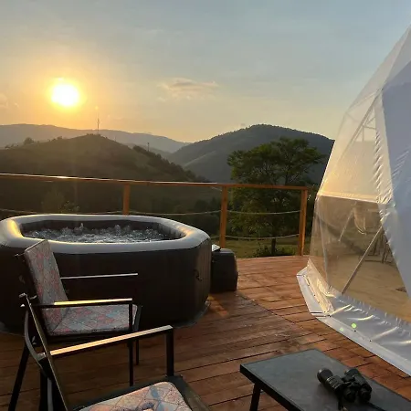 Luxury tent Starry Dome - Manta's Retreat Glamping Cornereva