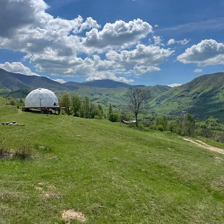 Luxury tent Starry Dome - Manta's Retreat Glamping Cornereva